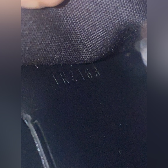 Louis Vuitton Vernis Rossmore MM Noir Magnetique - Picture 3 of 16